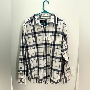 American Eagle Large Shirt